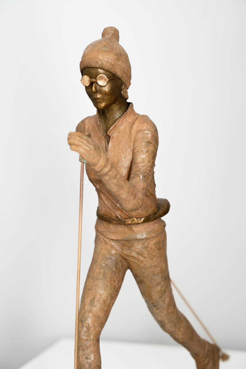 la skieuse nordique sculpture bronze profil grand