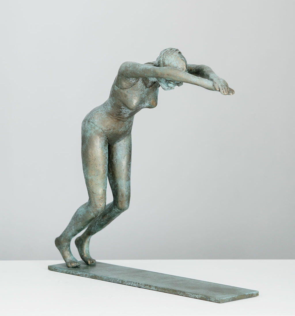 le plongeon sculpture. bronze 3-quart
