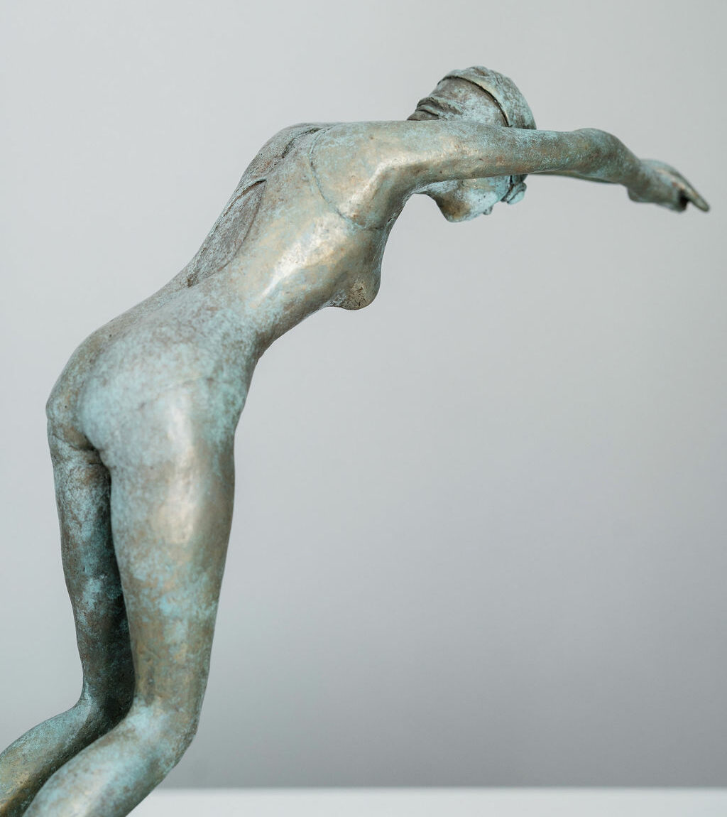 le plongeon sculpture bronze dos