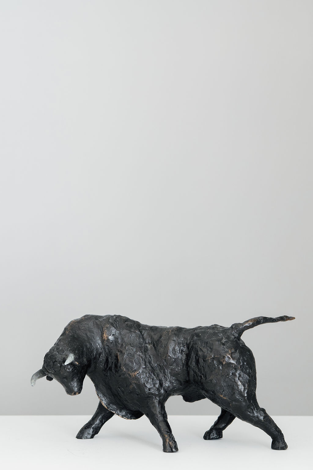 le taureau sculpture bronze profil